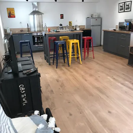 Maison Moderne A Beaune Avec Equipements De Choix *